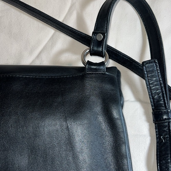 Vintage Coach Legacy Chelsea Flap  Crossbody Bag #9458 - Picture 9 of 13